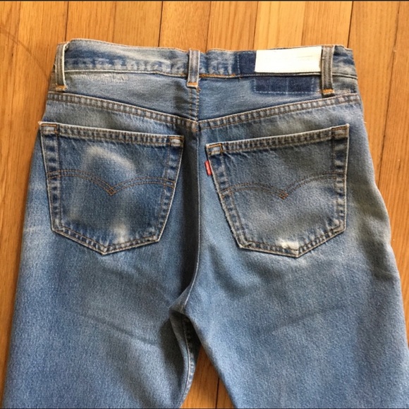 Re/Done Cropped High Waisted Jeans - Picture 4 of 8